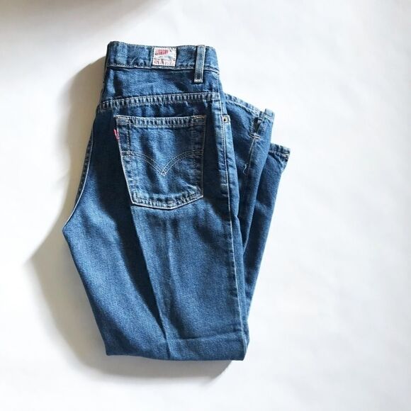 Levi's Capri Jeans in Med Blue Wash - 5 Jr - Picture 2 of 7